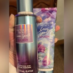 New Victoria secret 2 piece loves spell splash